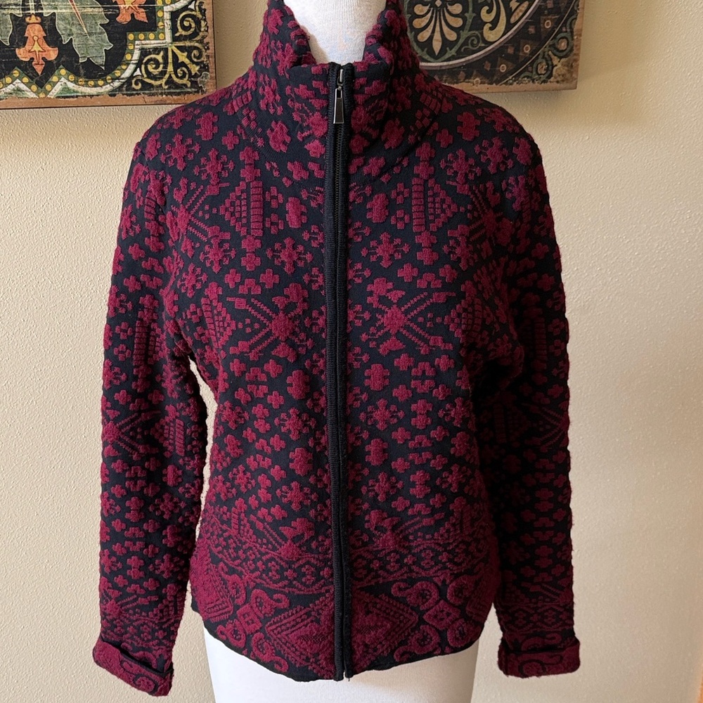 Icelandic Design size large burgundy & black patterned zip bomber cardigan